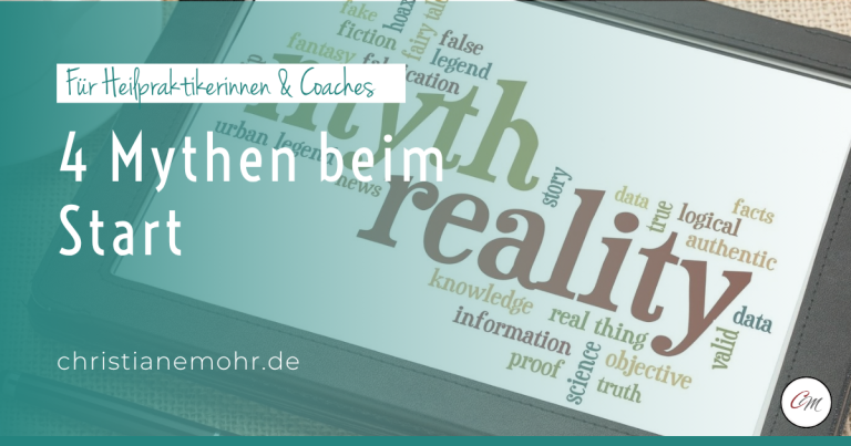 Tablet mit Wortwolke Mythos und Realität – selbstständig als Coach: Mythen beim Start